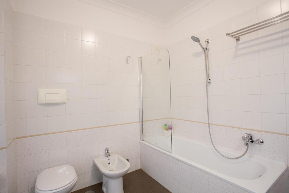 Polacchi 42 Apartment Image 13